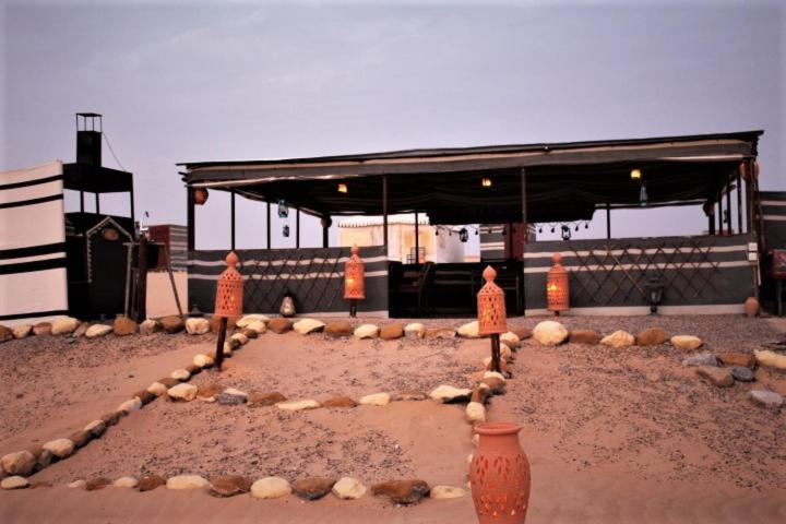 Queen Desert Camp Fulayj al Masha'ikh Exterior photo